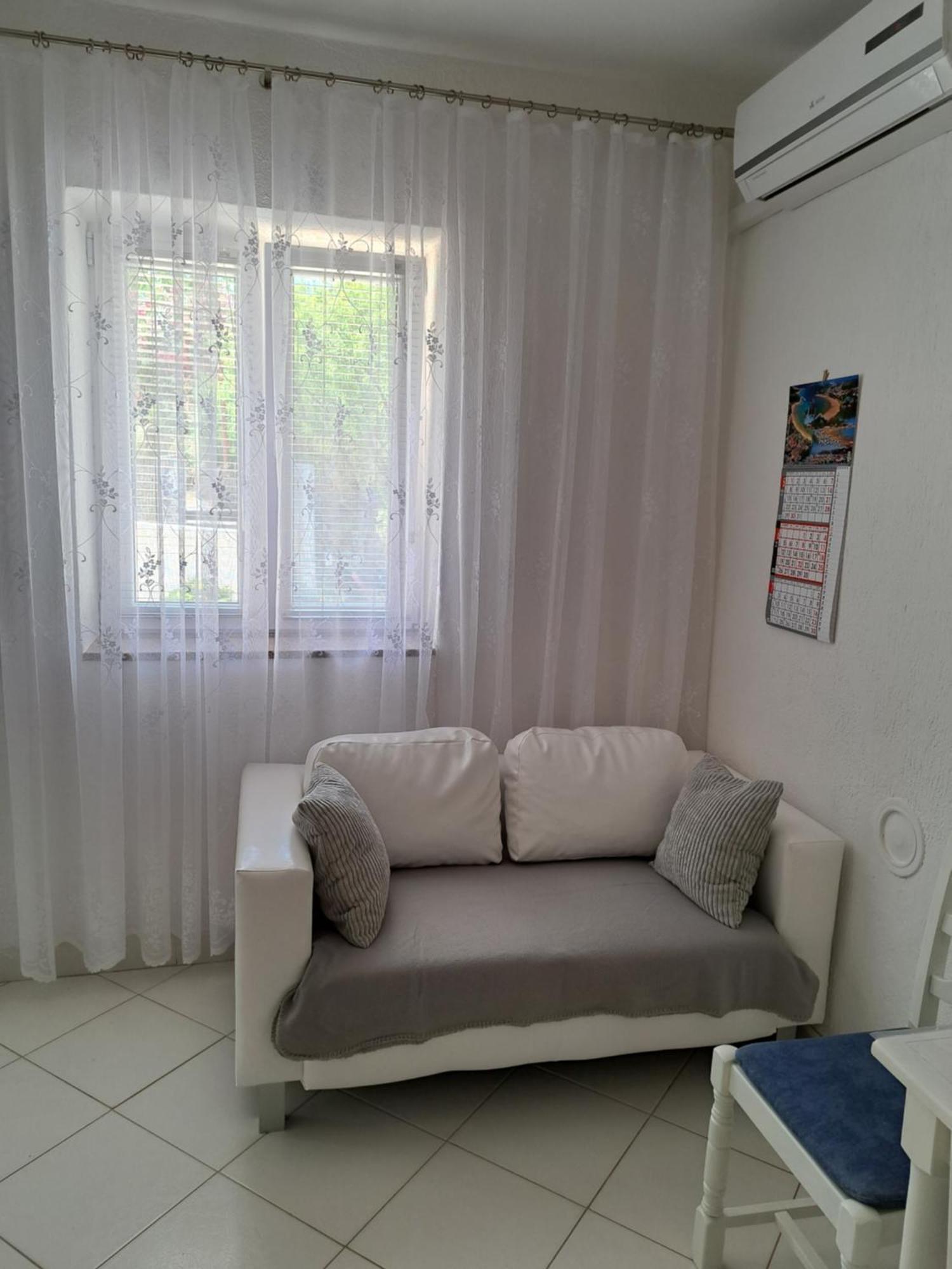 Apartmani Ana-Lora Lopar Exterior photo